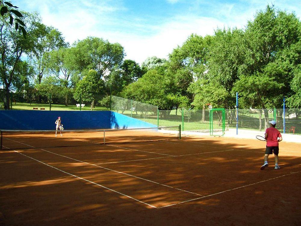 Howard Johnson Hotel & Spa Villa General Belgrano Dış mekan fotoğraf
