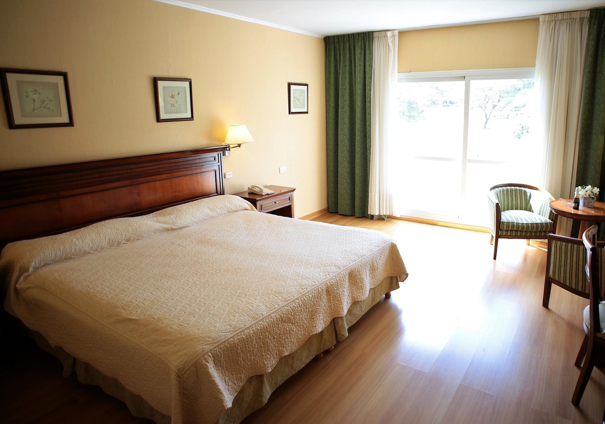 Howard Johnson Hotel & Spa Villa General Belgrano Dış mekan fotoğraf