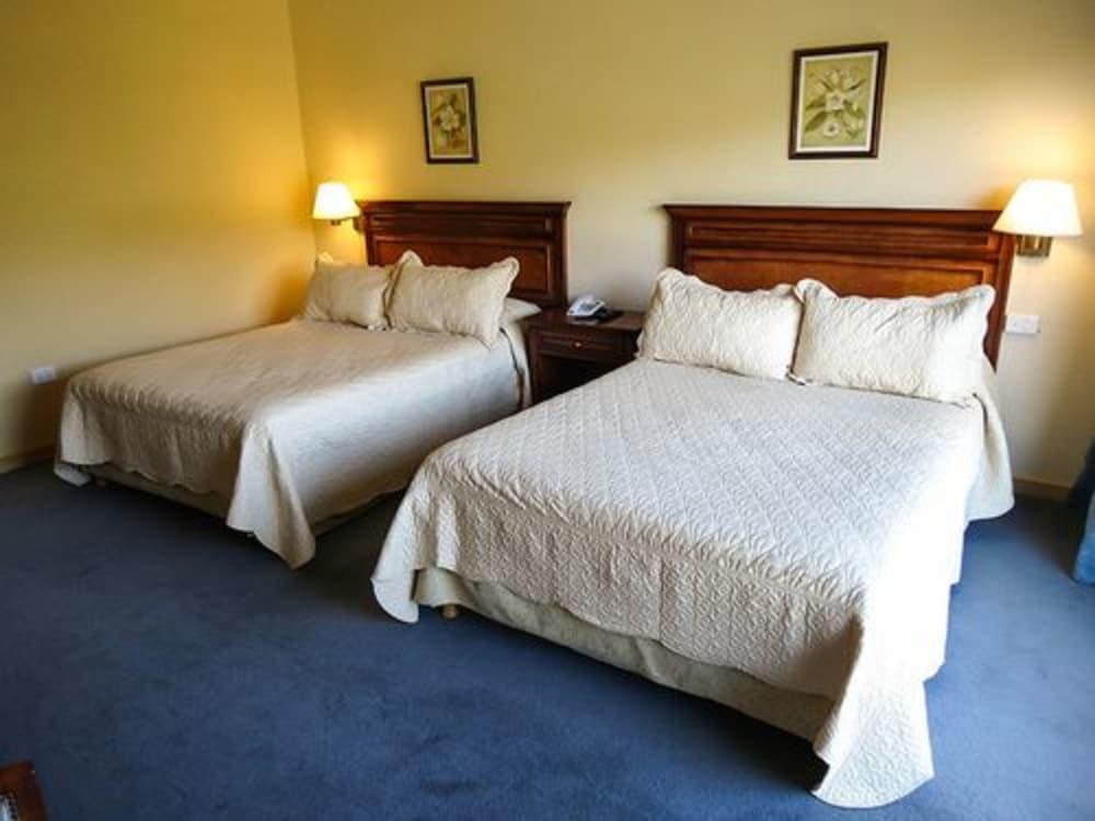 Howard Johnson Hotel & Spa Villa General Belgrano Dış mekan fotoğraf