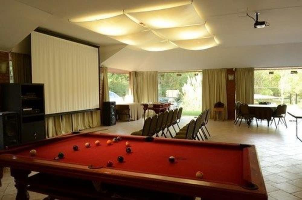 Howard Johnson Hotel & Spa Villa General Belgrano Dış mekan fotoğraf