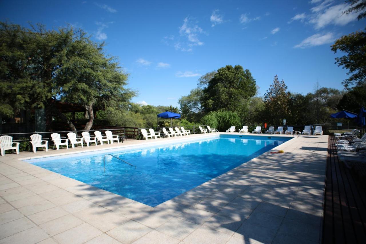 Howard Johnson Hotel & Spa Villa General Belgrano Dış mekan fotoğraf
